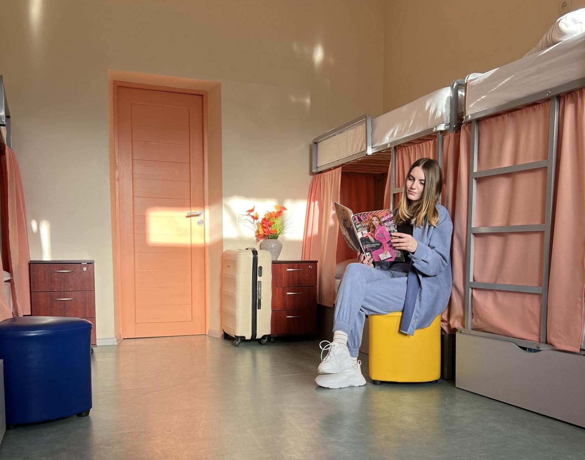 Demeevsky Hostel Kiev Eksteriør billede